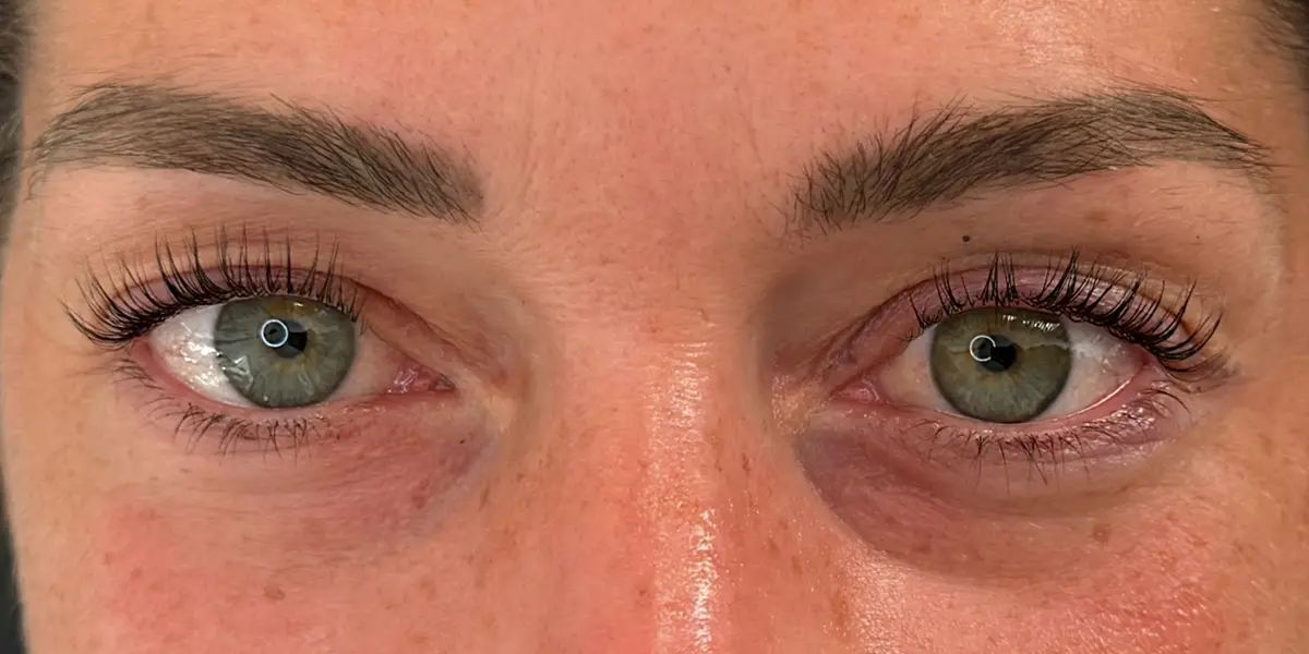 Augenpartie einer Kundin vor und nach dem Wimpernlifting (nachher)